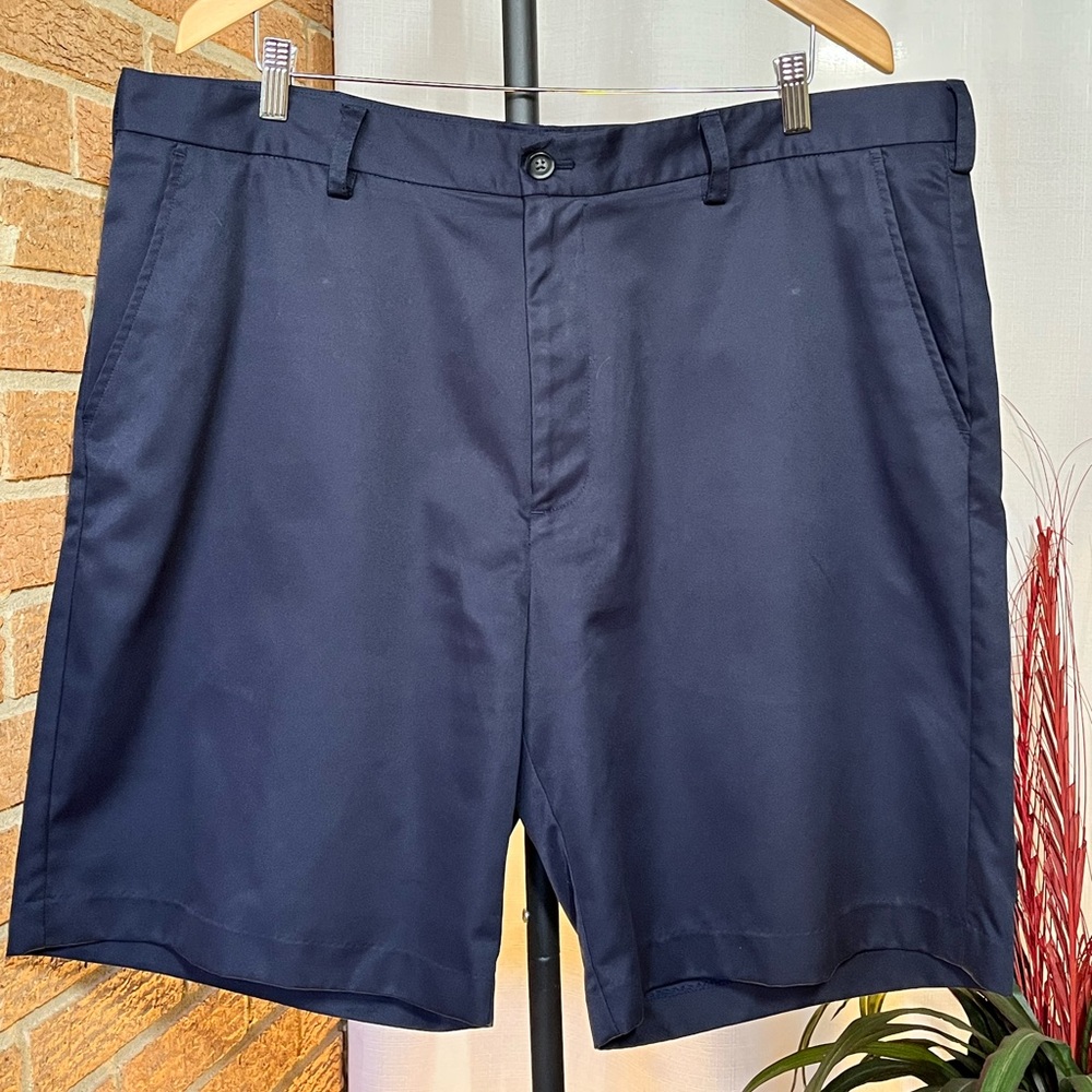 IZOD navy blue flat front chino shorts - 40
